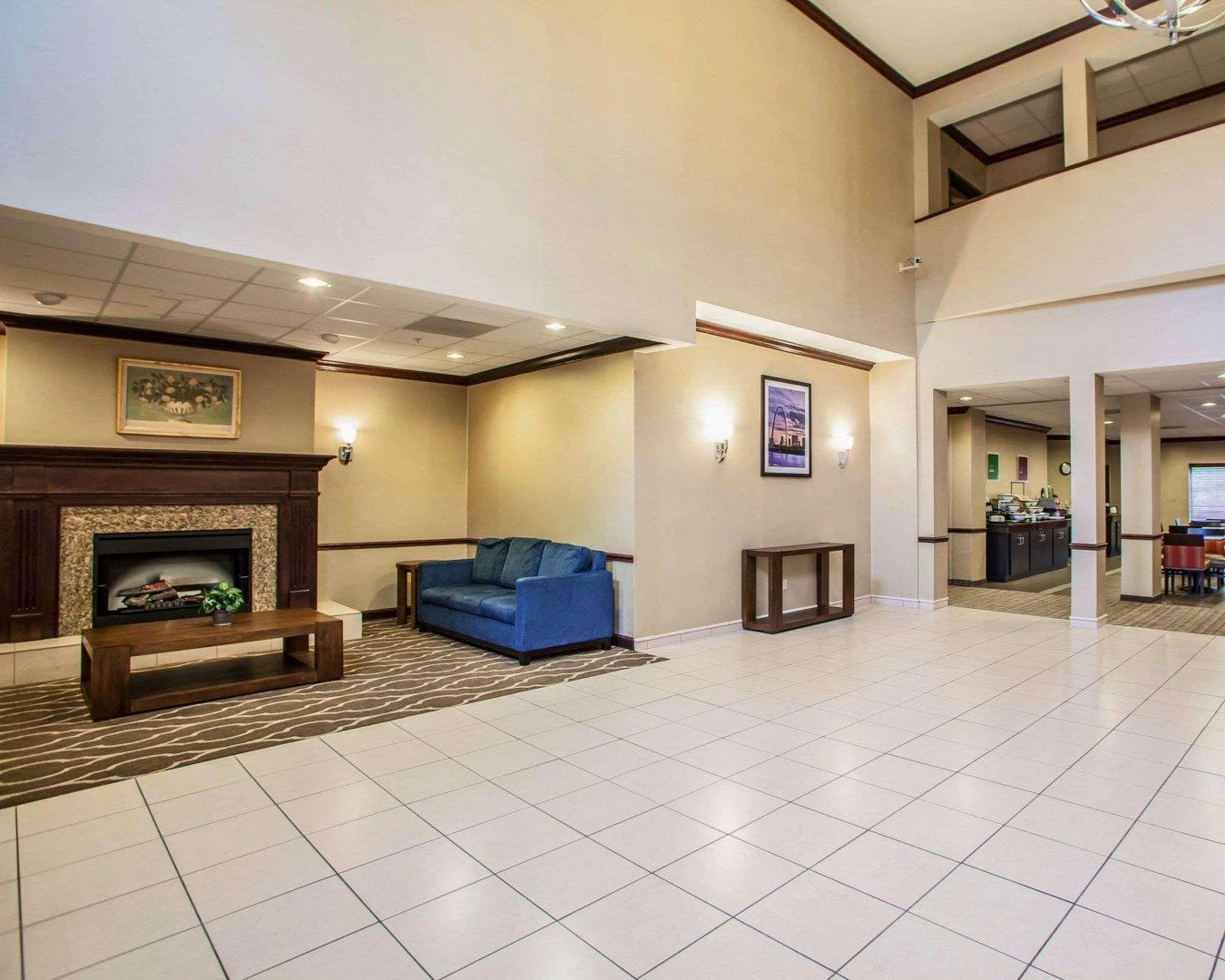 Comfort Inn & Suites St Louis-O'Fallon Zewnętrze zdjęcie